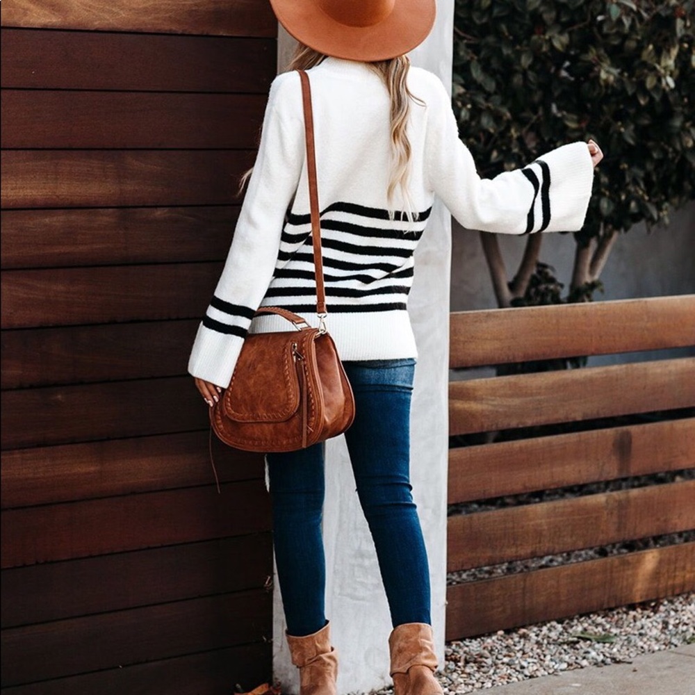 PREVIEW Ivory & Black Striped Oversized Sweater - Picture 7 of 9